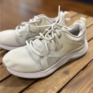 Women's Under Armour Charged Breathe Lace TR Training Shoes. Size 8